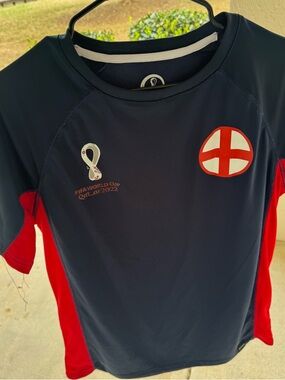 FIFA Soccer Mens L England World Cup Qatar 2022 Shirt Jersey Red/Blue
